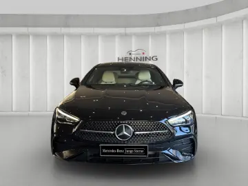 MERCEDES-BENZ CLE 200 AMG Night Panorama Burmester Memory 20