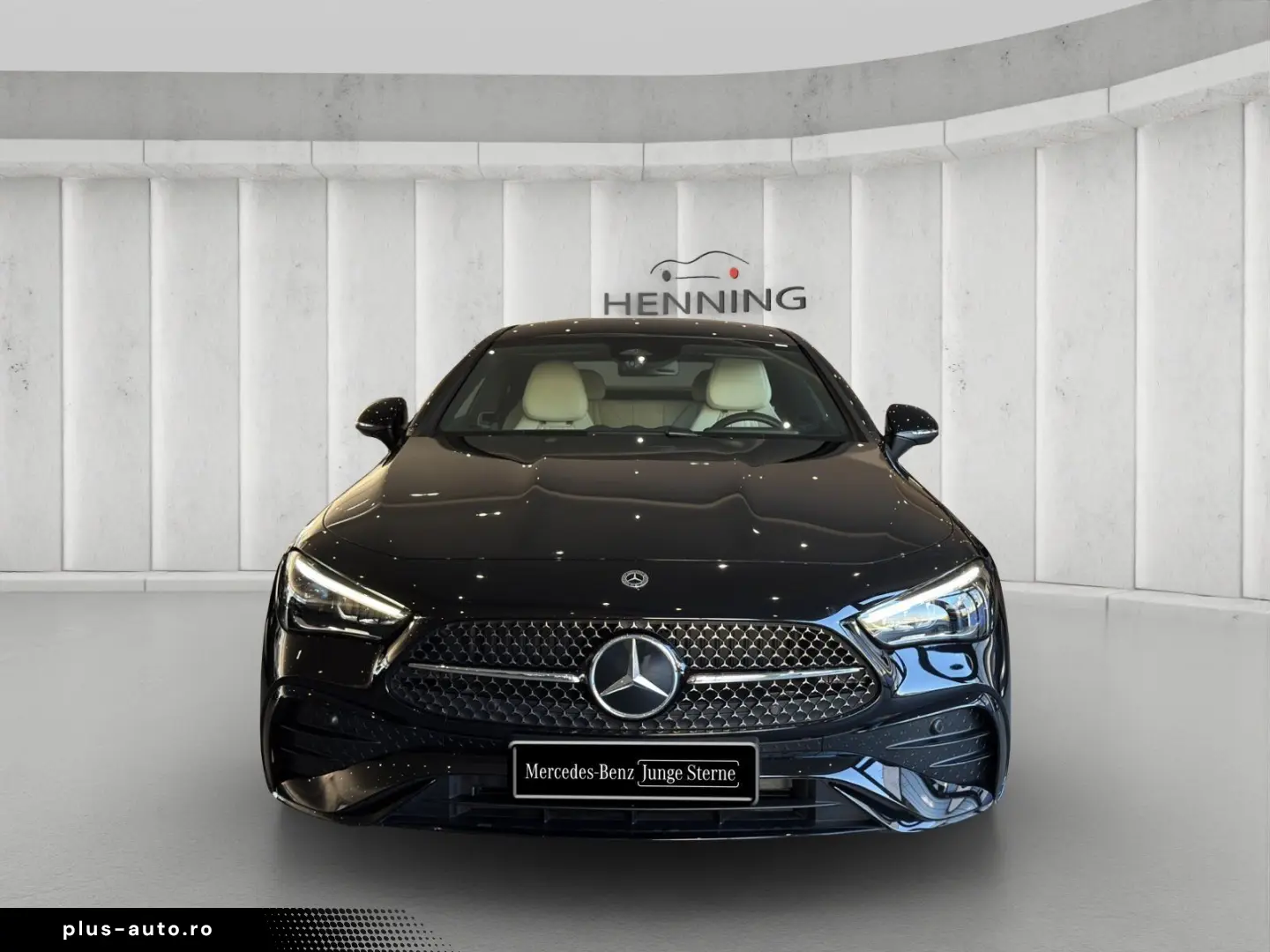 MERCEDES-BENZ CLE 200 AMG Night Panorama Burmester Memory 20