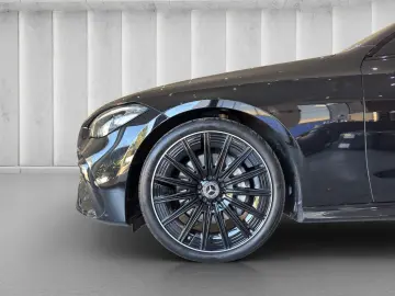 MERCEDES-BENZ CLE 200 AMG Night Panorama Burmester Memory 20