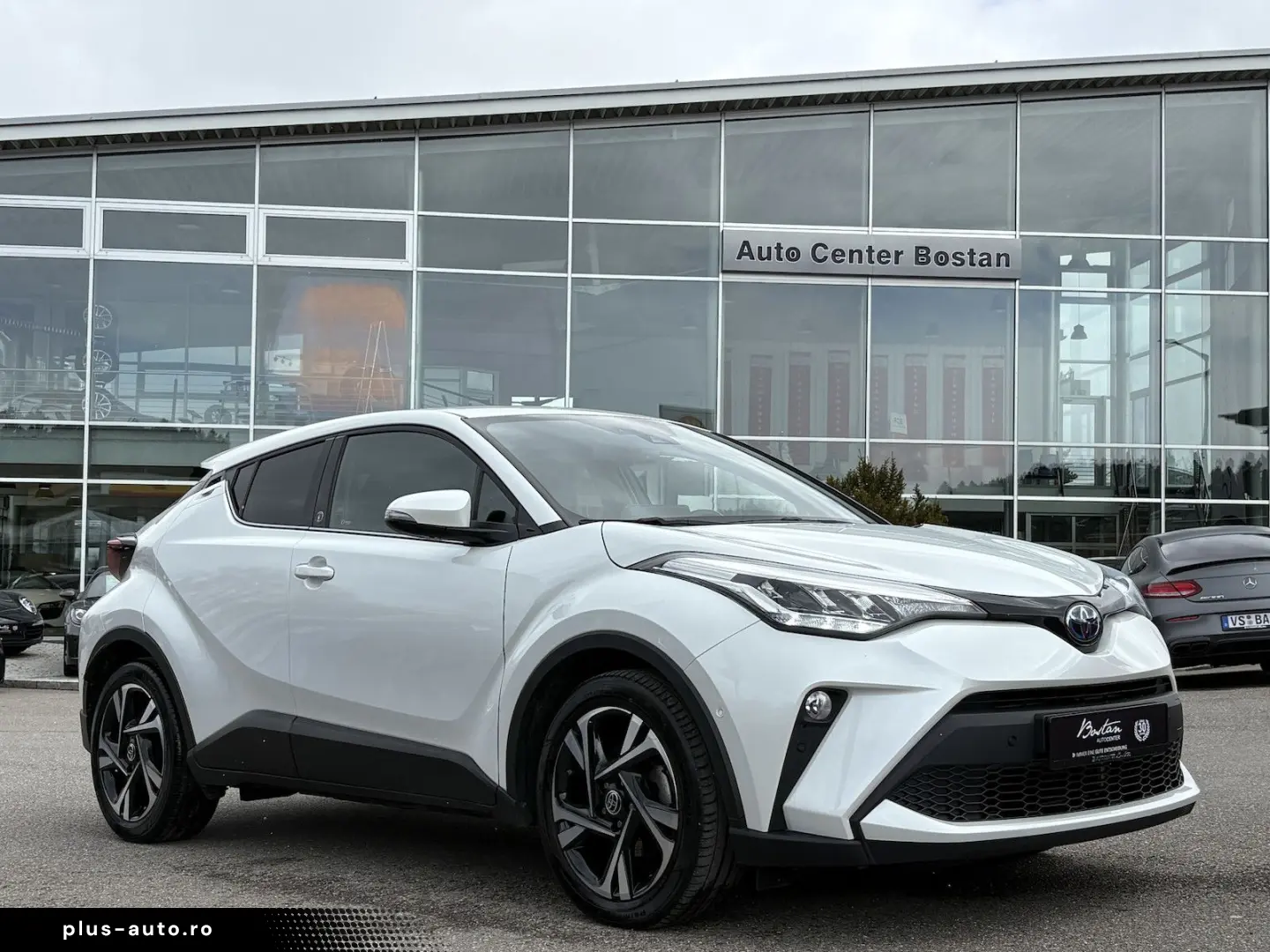 TOYOTA C-HR Hybrid