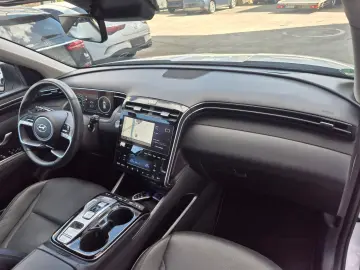 HYUNDAI Tucson Prime Plug-In Hybrid  4WD