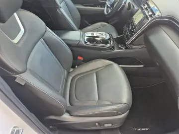 HYUNDAI Tucson Prime Plug-In Hybrid  4WD