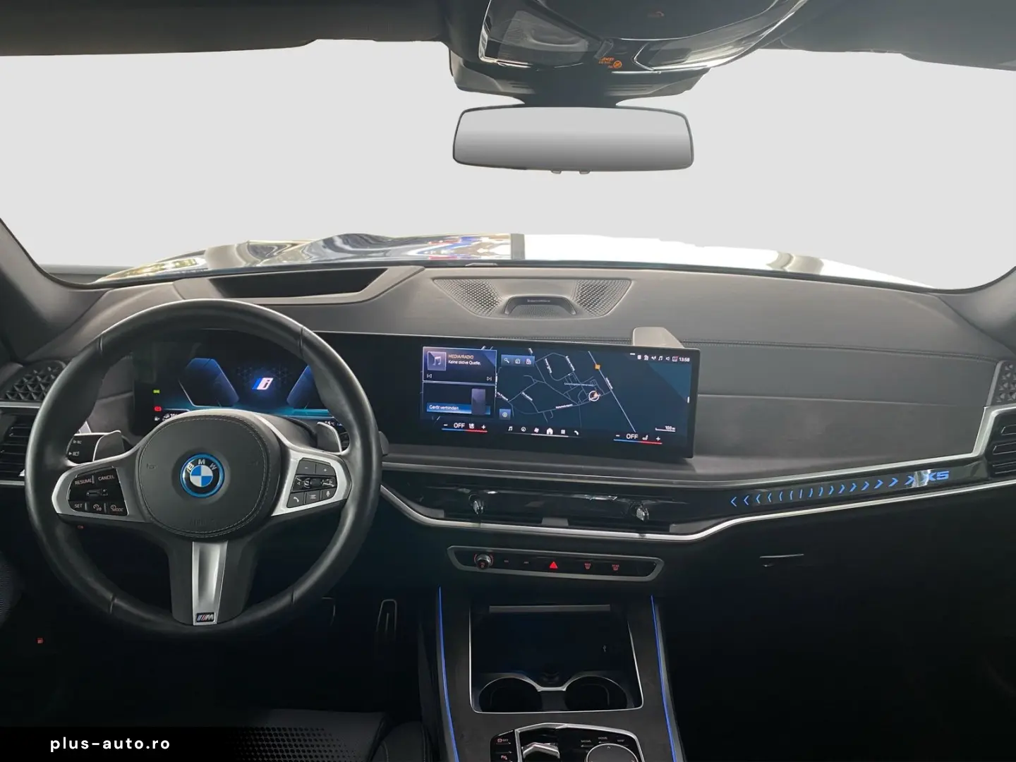 BMW X5 xDrive50e    M-Sport ACC Luftfw. PanoSD AHK B