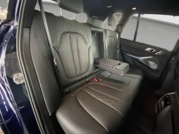 BMW X5 xDrive50e    M-Sport ACC Luftfw. PanoSD AHK B