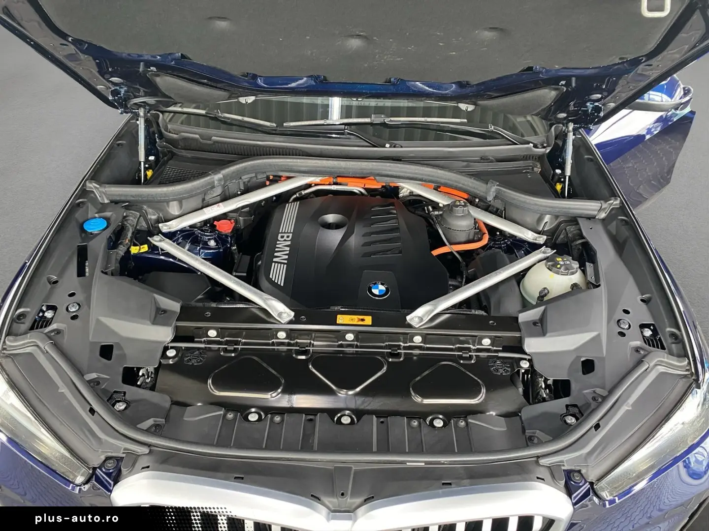 BMW X5 xDrive50e    M-Sport ACC Luftfw. PanoSD AHK B