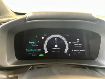 TOYOTA C-HR 1.8 Hybrid Teamplayer  Technik Paket CAM SH