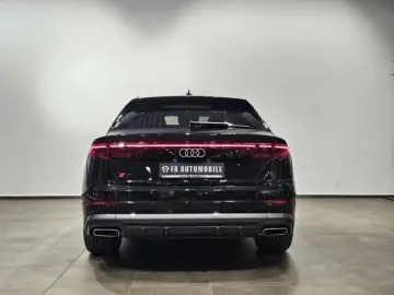 AUDI Q8 50 TDI S Line Pano Matrix Softc.Hud Belüf 360