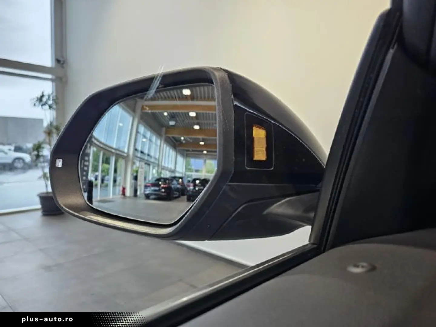 AUDI Q8 50 TDI S Line Pano Matrix Softc.Hud Belüf 360