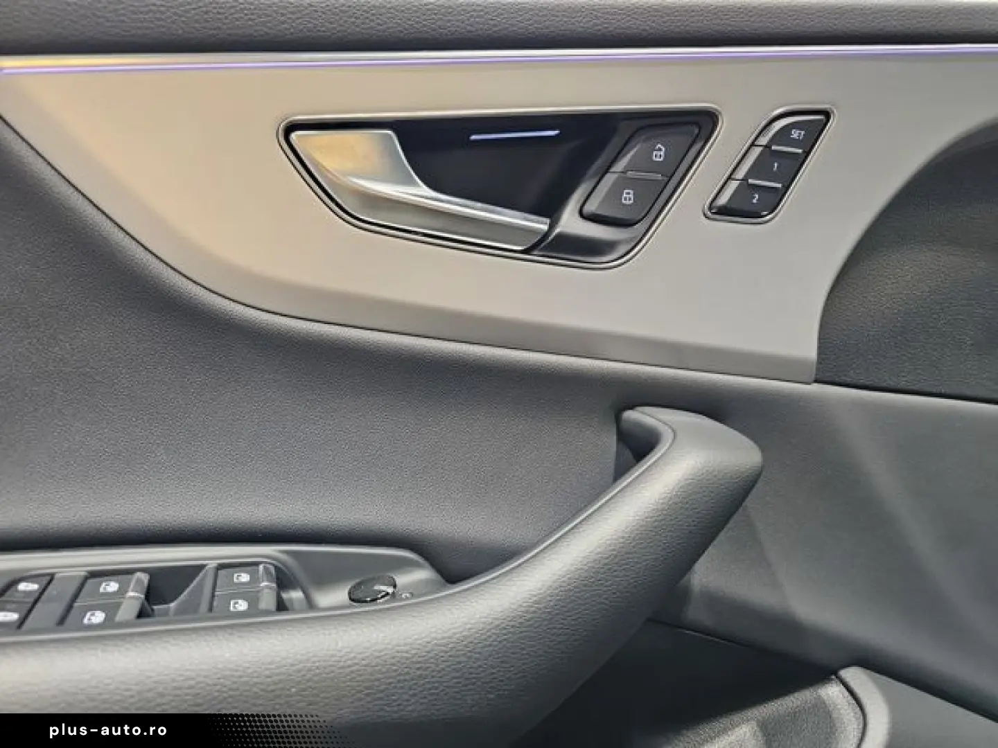 AUDI Q8 50 TDI S Line Pano Matrix Softc.Hud Belüf 360