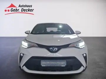TOYOTA C-HR Hybrid Flow