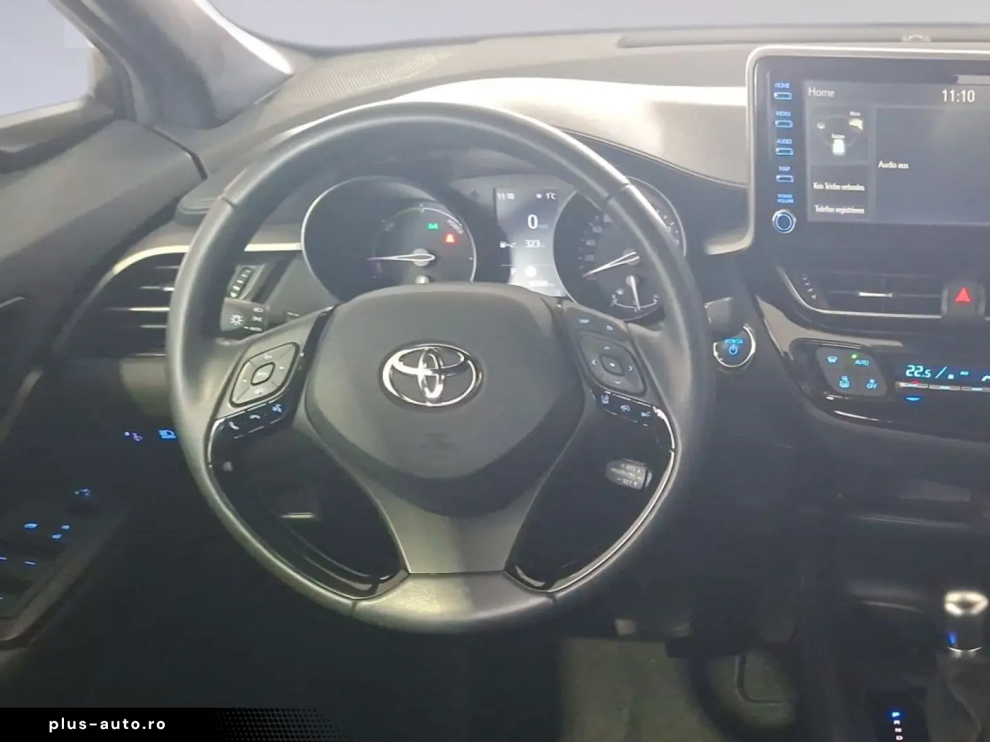 TOYOTA C-HR Hybrid Flow