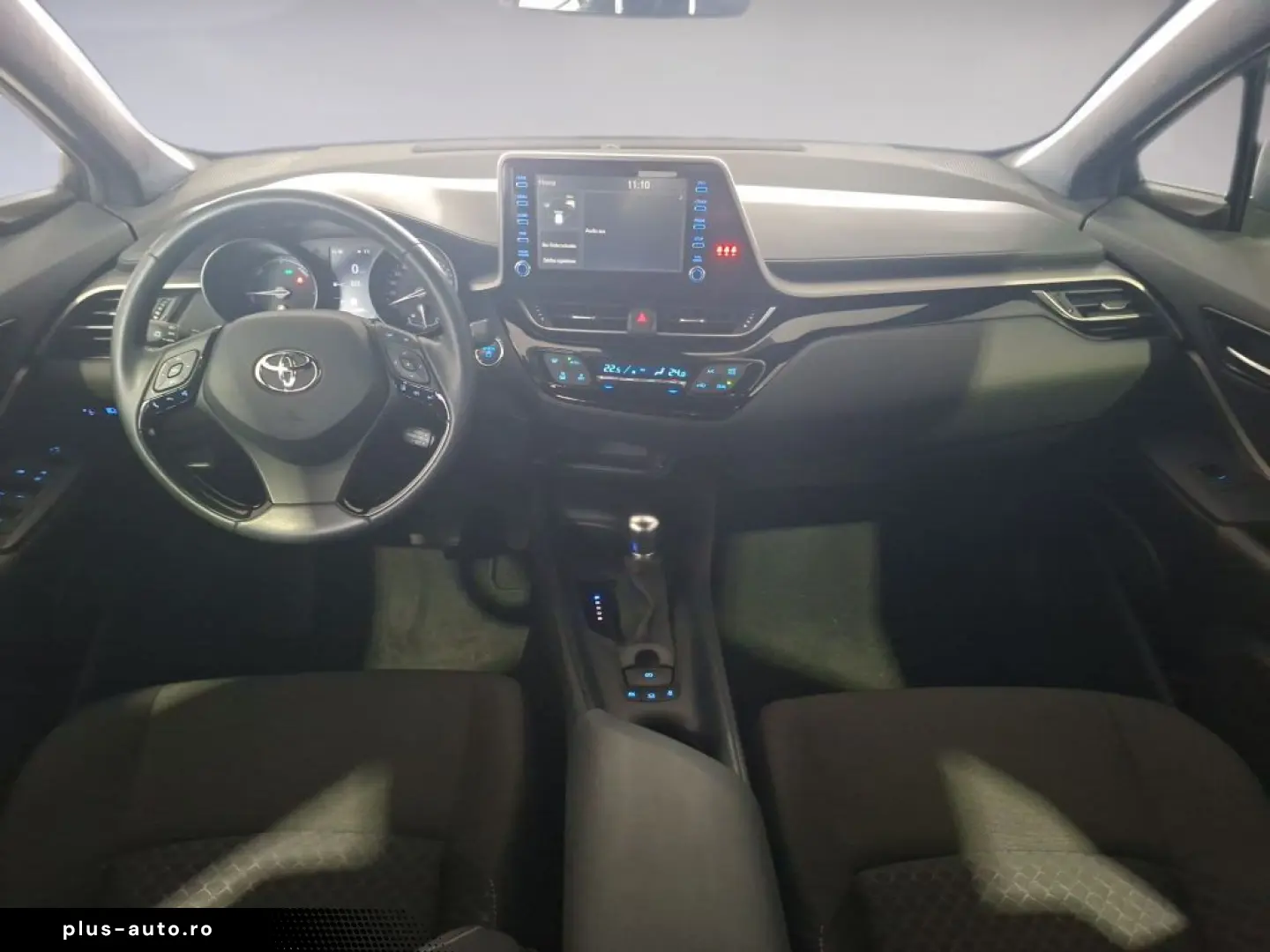 TOYOTA C-HR Hybrid Flow