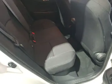 TOYOTA C-HR Hybrid Flow