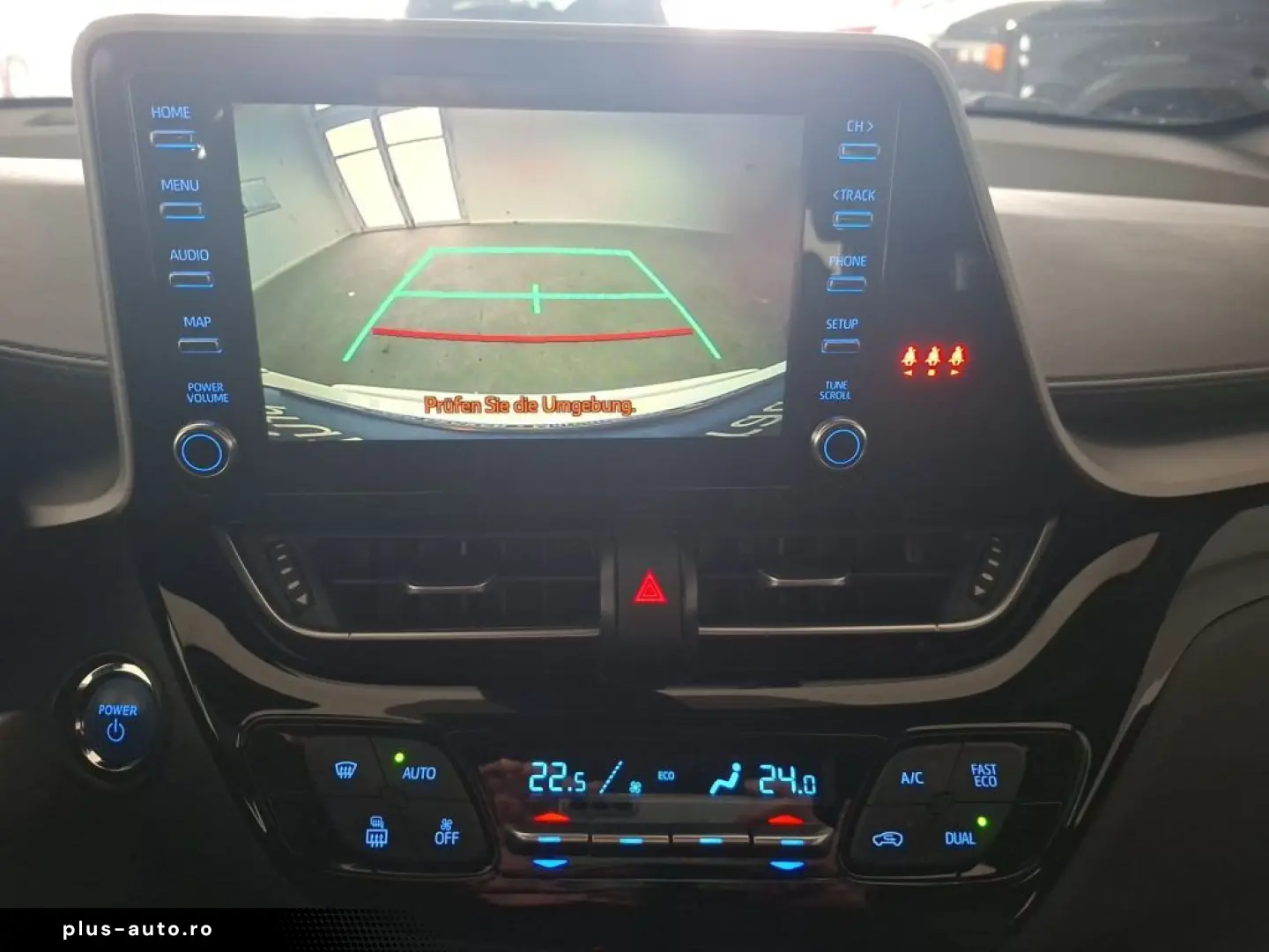 TOYOTA C-HR Hybrid Flow