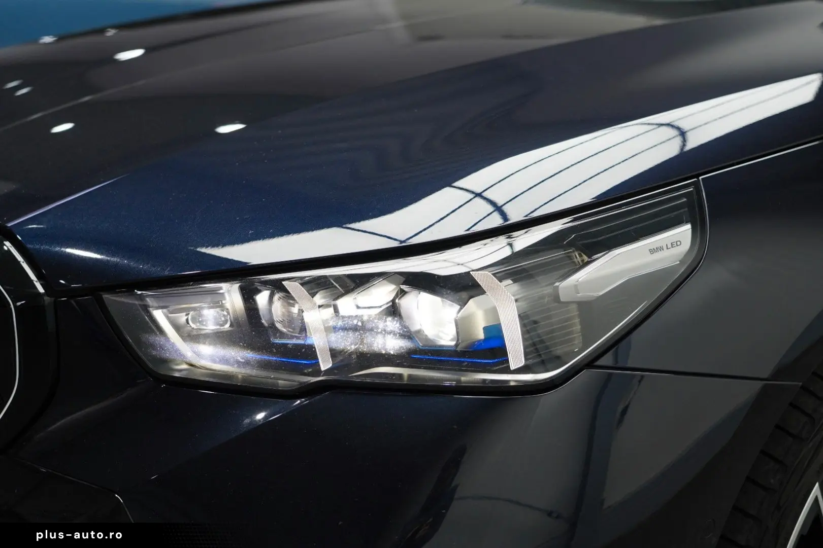 BMW 520d xDrive M Sport ICONIC PANO HUD 360 B&W