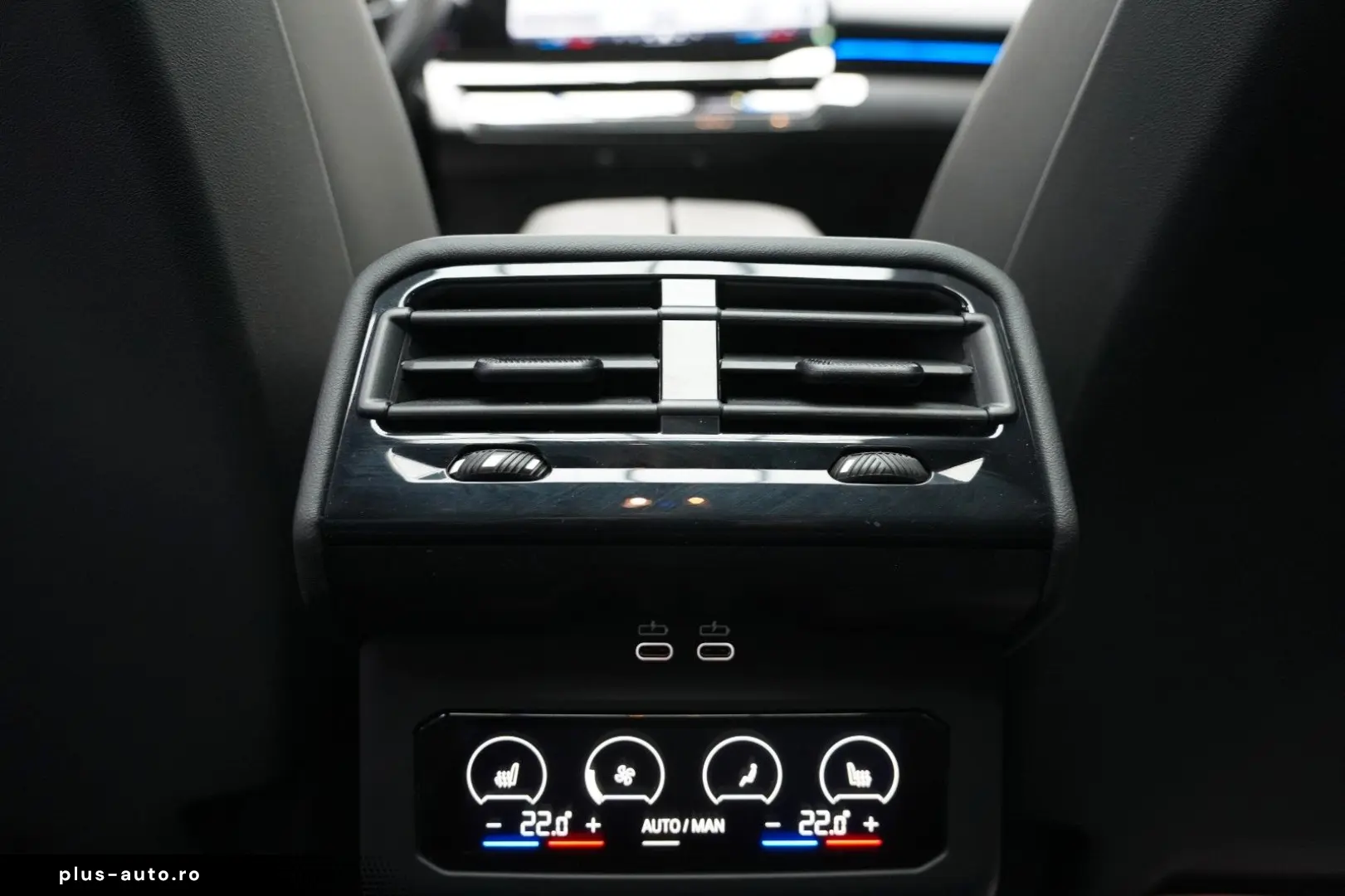 BMW 520d xDrive M Sport ICONIC PANO HUD 360 B&W