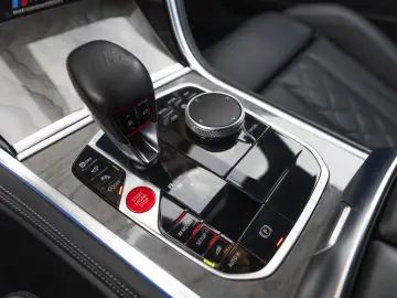 BMW M8 Competition GC