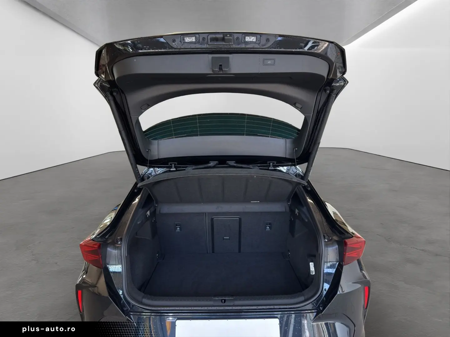 CUPRA Formentor 2.0 TSI DSG 4Drive VZ LED NAVI AHK ARE