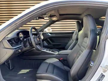 PORSCHE 911 Turbo S AERO-P. PPF Burmester Lift