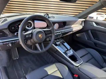 PORSCHE 911 Turbo S AERO-P. PPF Burmester Lift