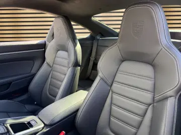 PORSCHE 911 Turbo S AERO-P. PPF Burmester Lift