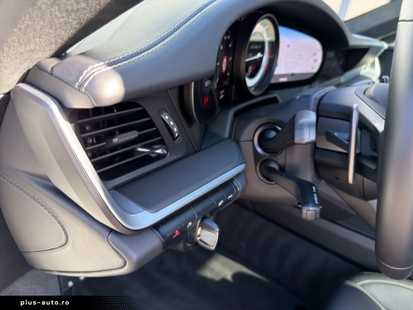 PORSCHE 911 Turbo S AERO-P. PPF Burmester Lift