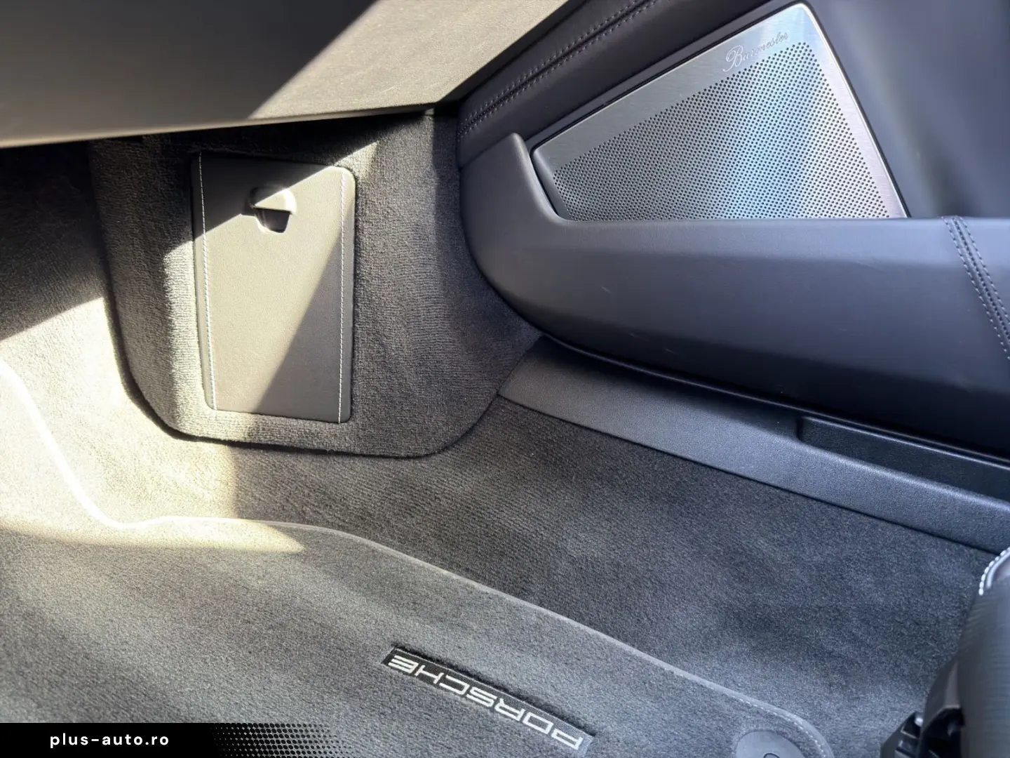 PORSCHE 911 Turbo S AERO-P. PPF Burmester Lift