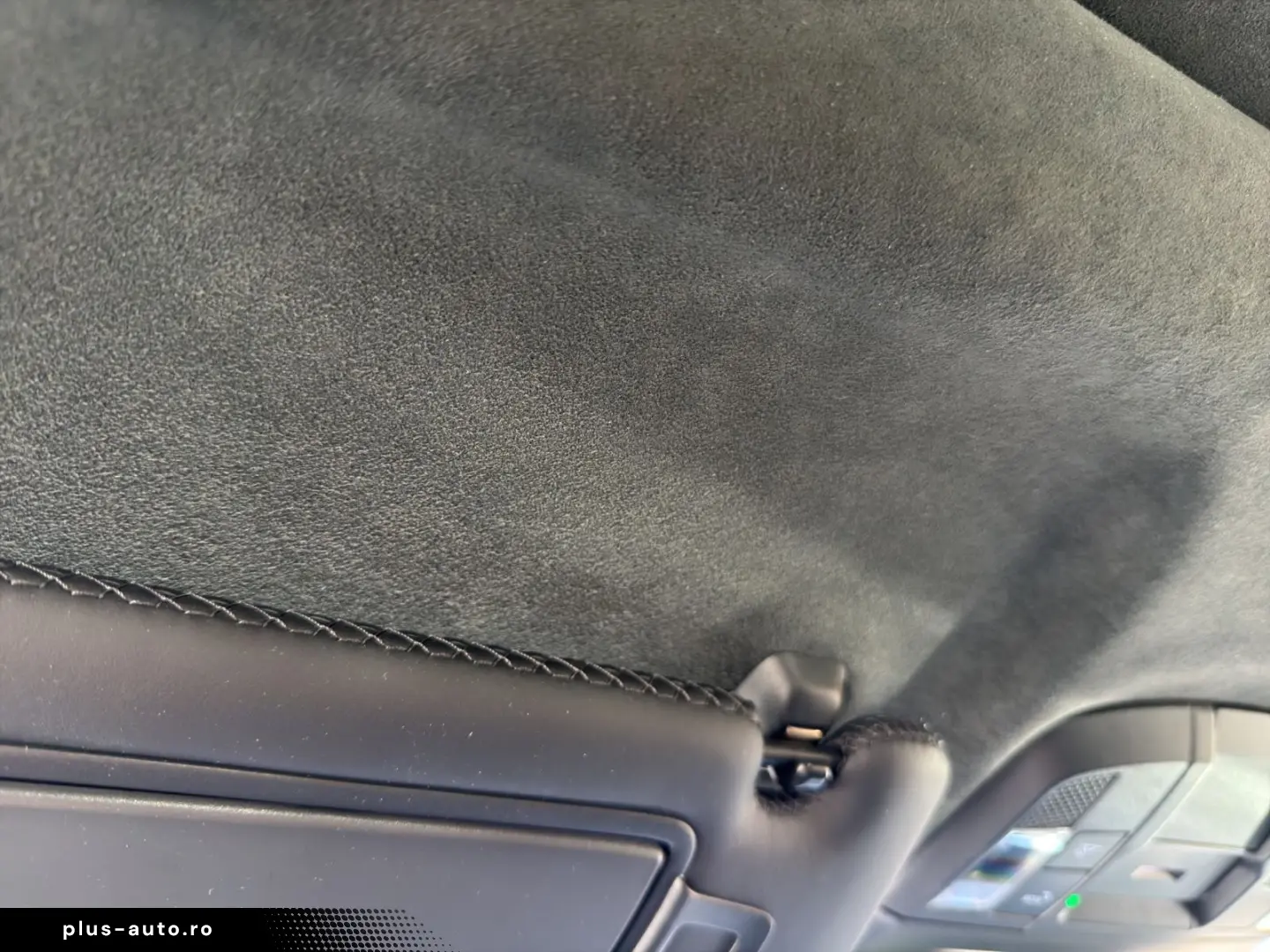 PORSCHE 911 Turbo S AERO-P. PPF Burmester Lift