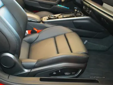 PORSCHE 911 Carrera S Cabriolet