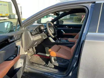 BYD Tang 86kWh AWD Electric 517CP - 2.504km