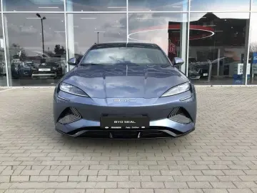 BYD Excellence AWD
