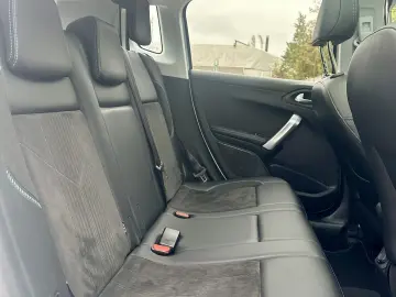 Peugeot 2008 2018 111.000km Crossway Rate Garantie