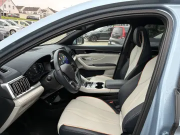 Byd Seal U 87 kWh Design - Electric - 218 hp - 7.143 km