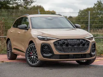 Audi Q5 TDI  FULL S-LINE MATRIX TECH  Suspensie pneumatica