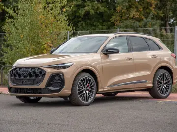 Audi Q5 TDI  FULL S-LINE MATRIX TECH  Suspensie pneumatica