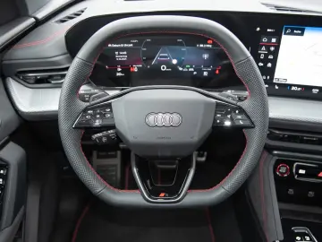 Audi Q5 TDI  FULL S-LINE MATRIX TECH  Suspensie pneumatica