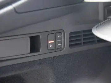 Audi Q5 TDI  FULL S-LINE MATRIX TECH  Suspensie pneumatica