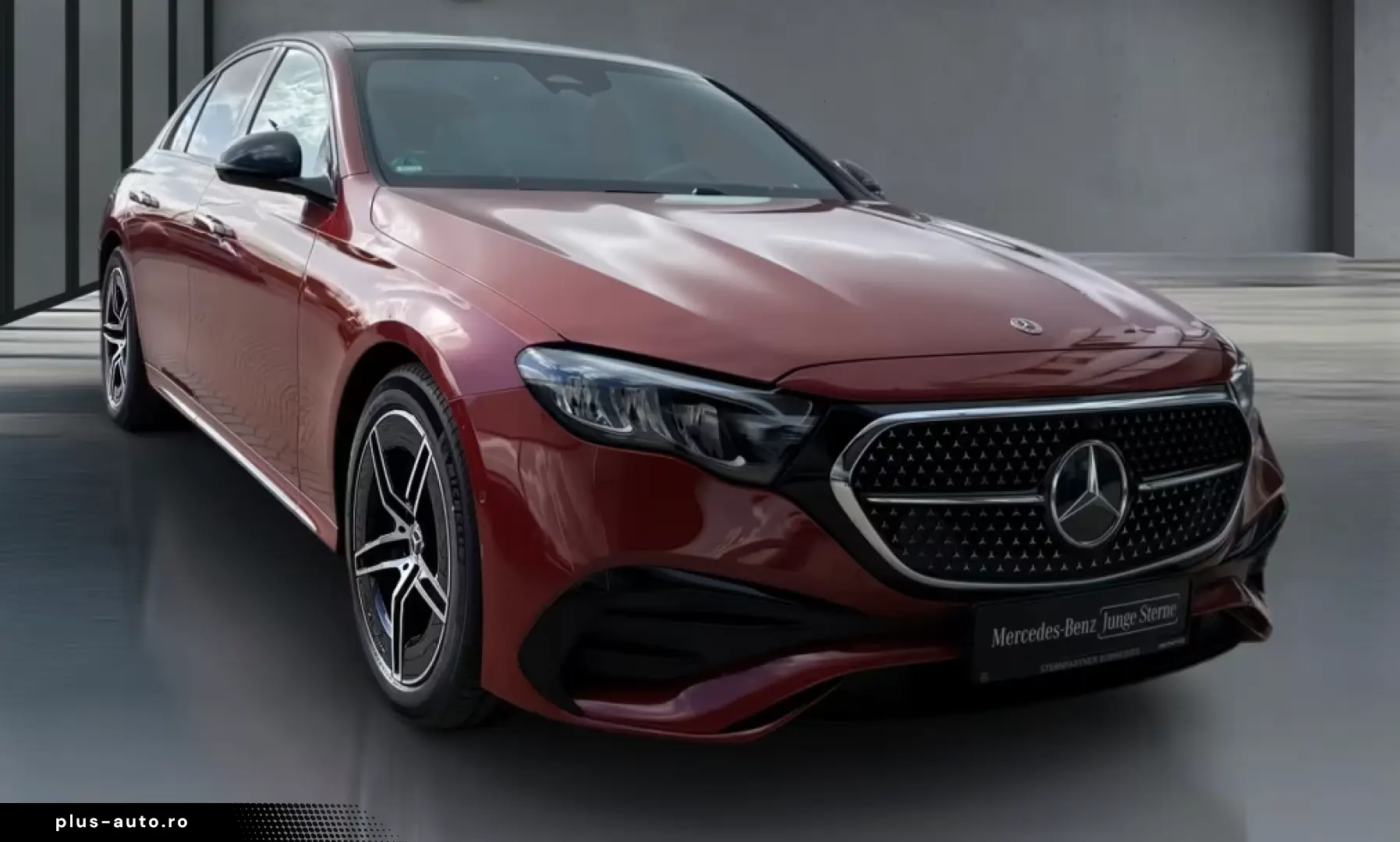 Mercedes-Benz E 200 4M AMG Night Navi Distr Ambient Pano