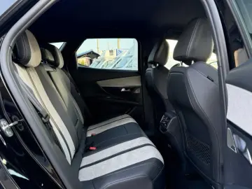 Peugeot 3008 Gen-Ii-2016