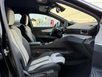 Peugeot 3008 Gen-Ii-2016