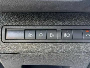 Peugeot 3008 Gen-Ii-2016