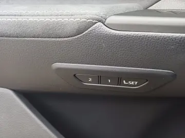 TOYOTA C-HR 1.8 Hybrid 140 CP Exclusive