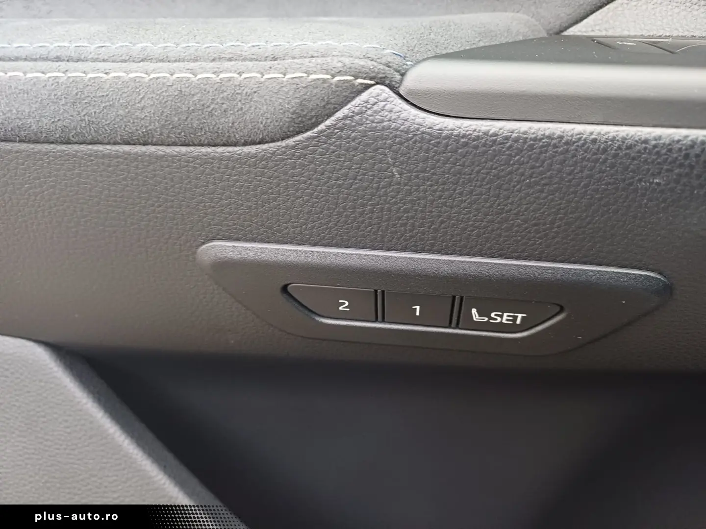 TOYOTA C-HR 1.8 Hybrid 140 CP Exclusive