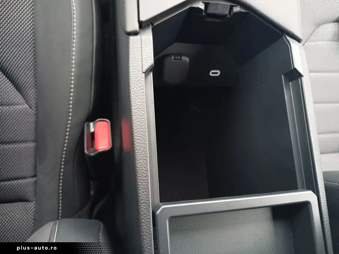 TOYOTA C-HR 1.8 Hybrid 140 CP Exclusive