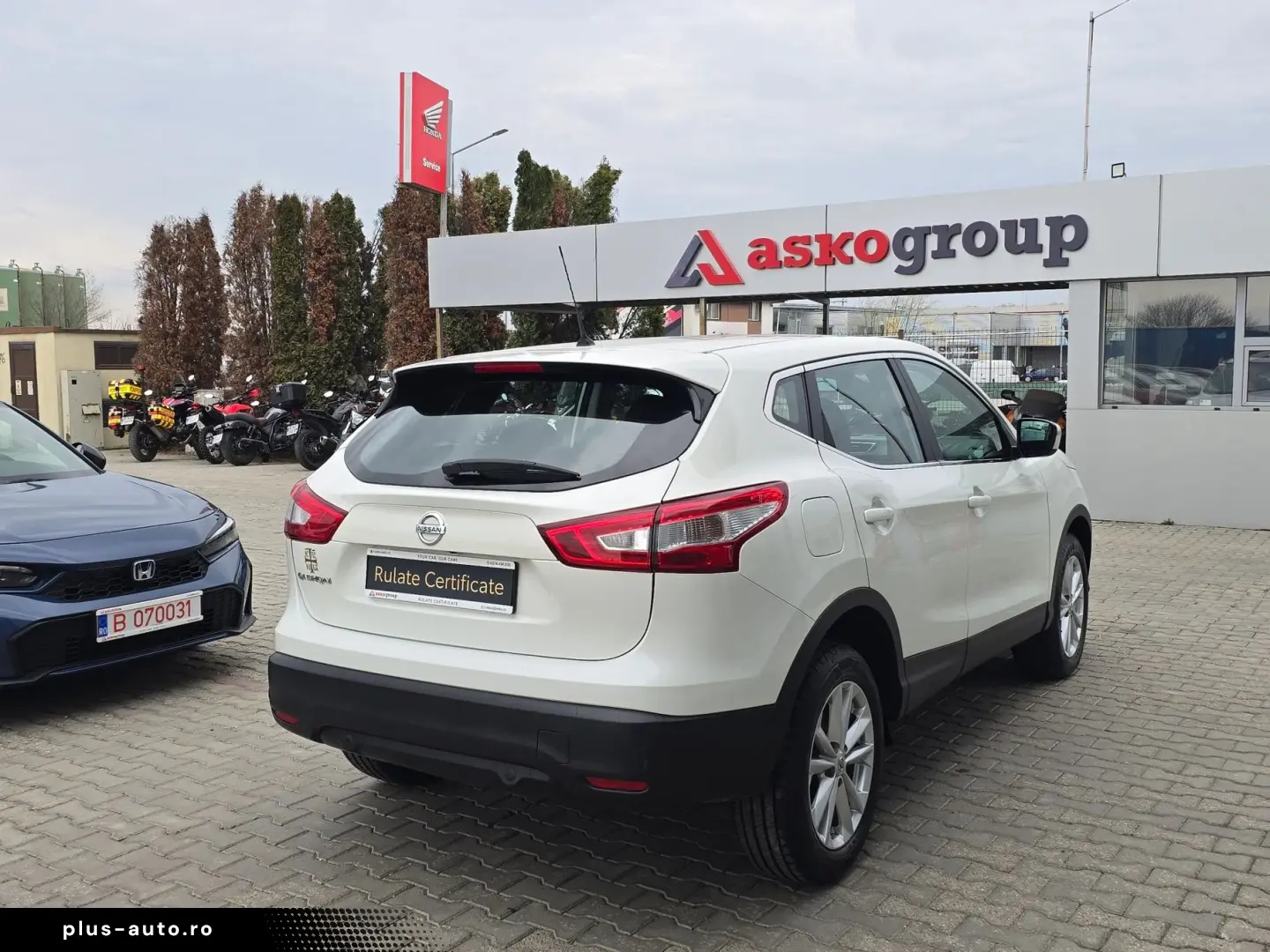 Nissan QASHQAI Accenta 1.6 Diesel - 130 CP 4x4