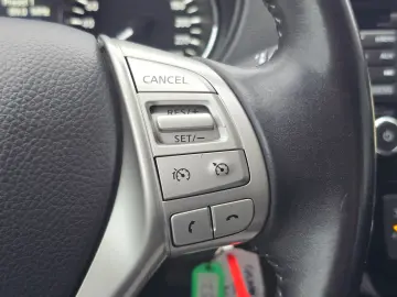 Nissan QASHQAI Accenta 1.6 Diesel - 130 CP 4x4