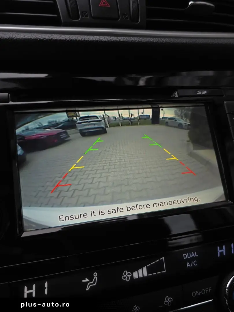 Nissan QASHQAI Accenta 1.6 Diesel - 130 CP 4x4