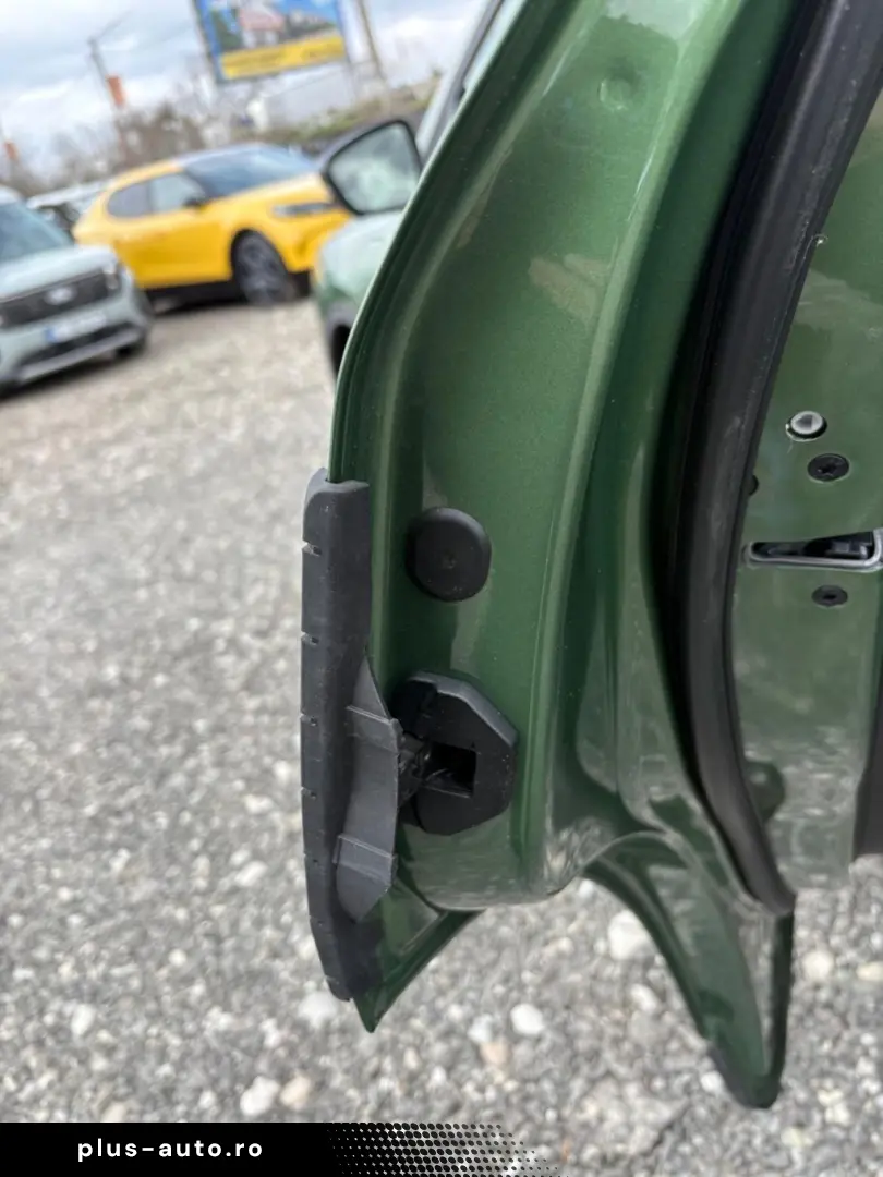 Ford Kuga 2024 - via workleto.com