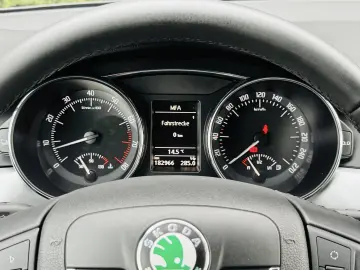 SKODA SUPERB Ambition 1.4tsi - 125 cp