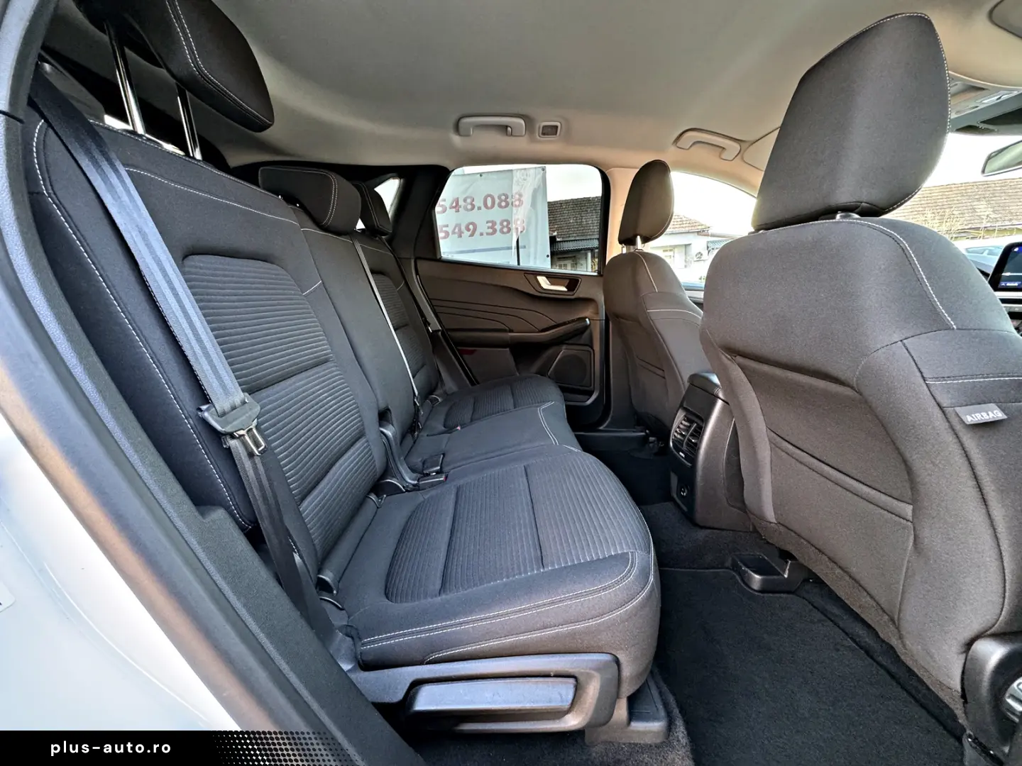 FORD Kuga Plug In Hybrid Titanium